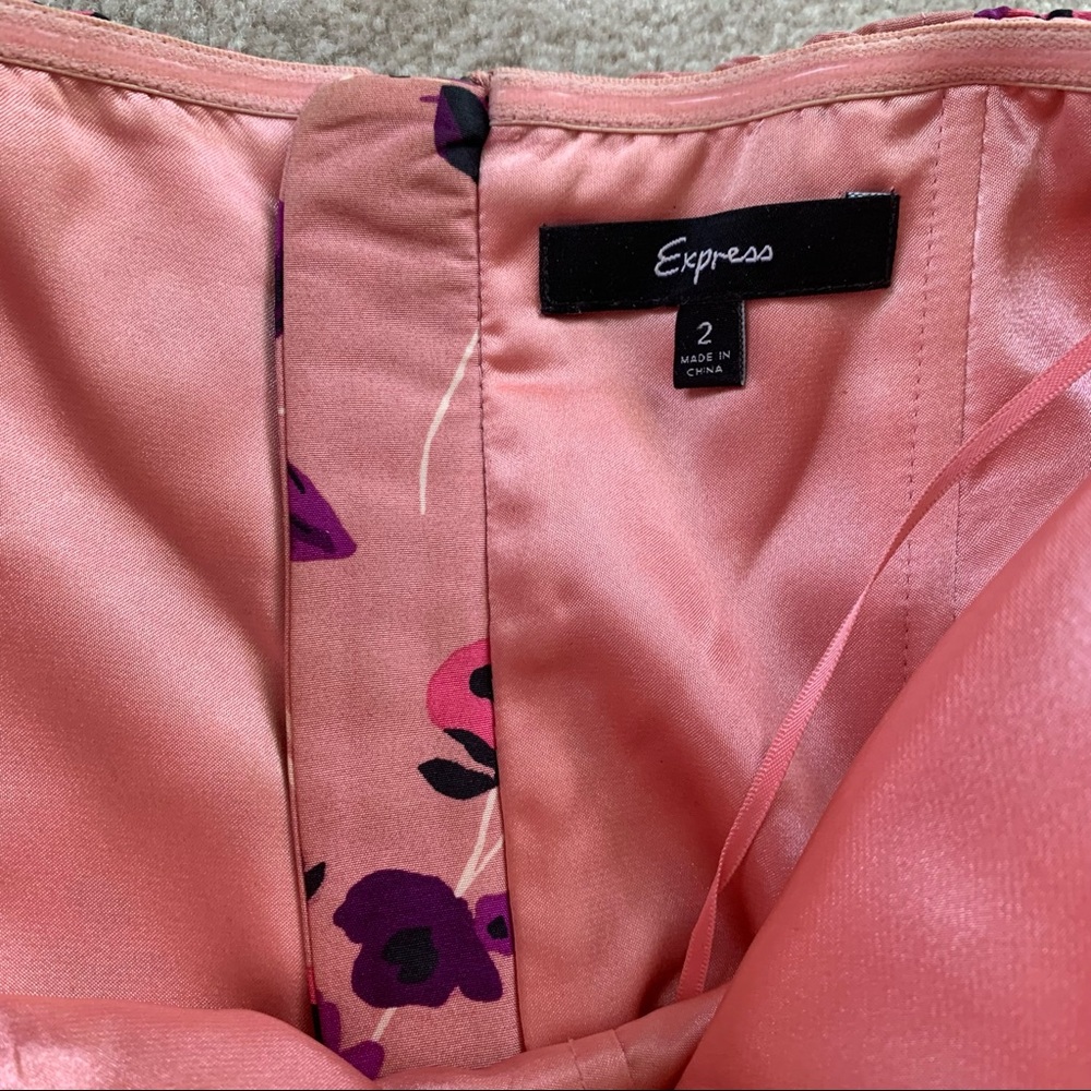 Express Flower Pattern Strapless Dress - Picture 4 of 4